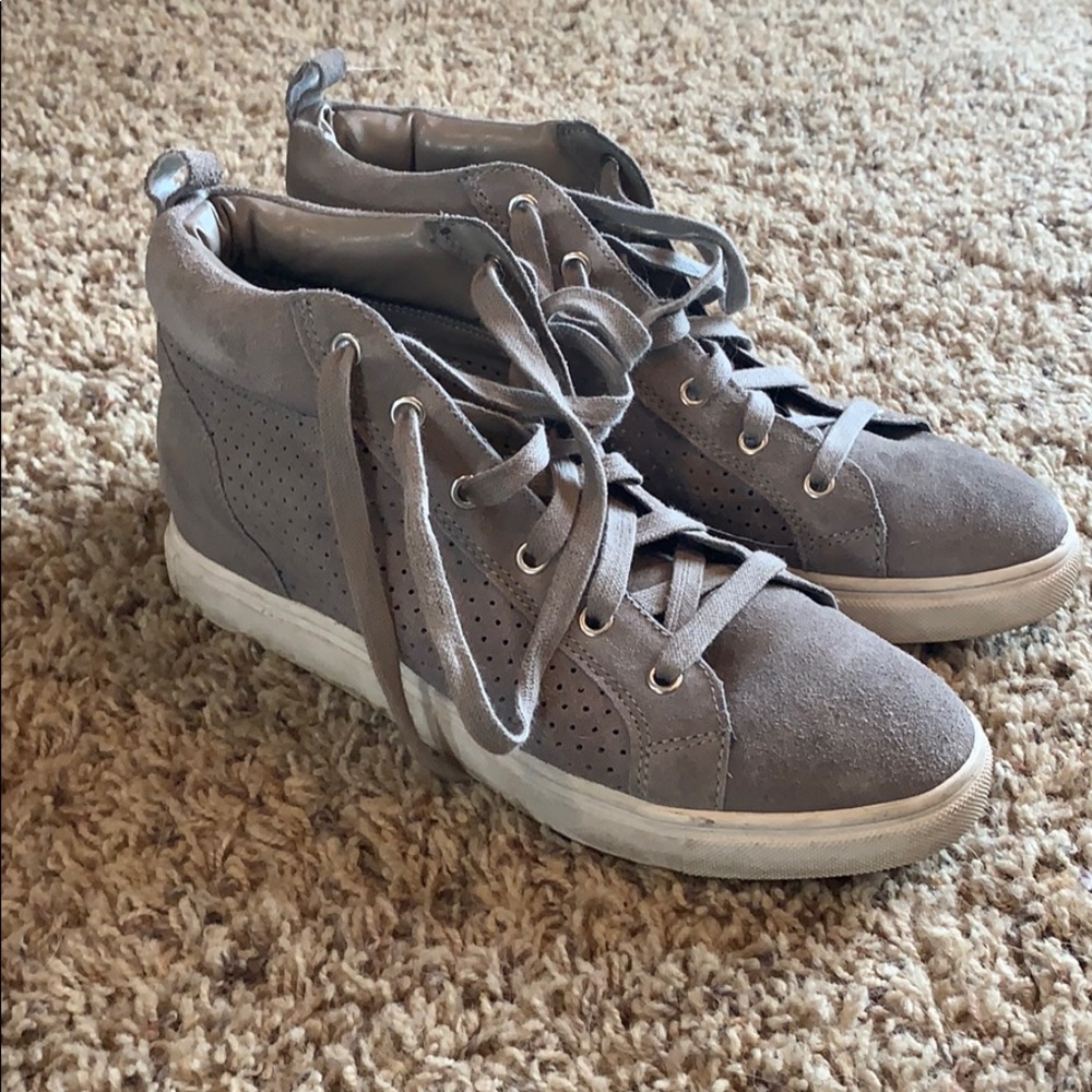 Wedge sneaker from Steve Madden